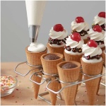 2105 4820 Wilton Cupcake Cones Baking Rack 12 Cavity Ice Cream Cone Cupcakes Holder L1